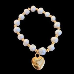 Real Pearl & Gold Heart Stretch Bracelet - Celebrating Unique Beauty